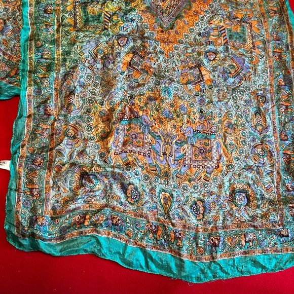 100% Pure Silk Long Scarf For Women - Picture 5 of 11